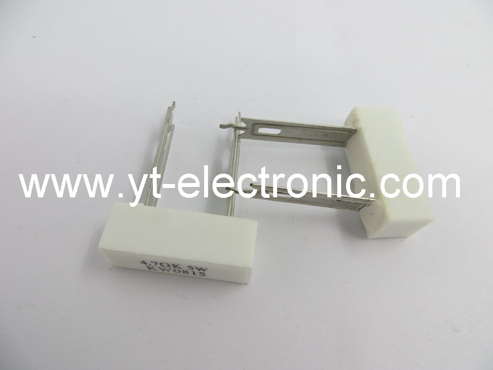 cerame-resistor-4R7-5W