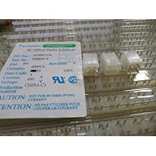 1586037-4